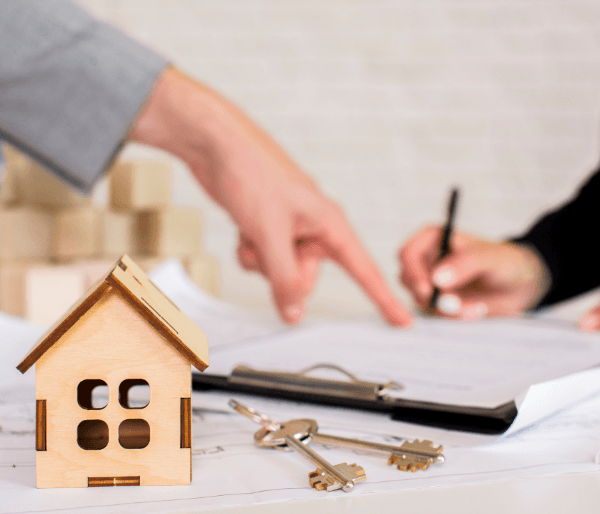 Documenti e ispezioni sul tavolo